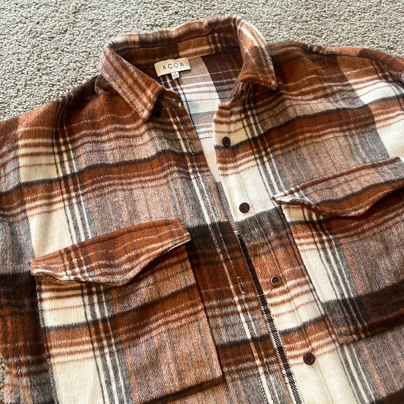 Perfect Acoa Shacket - Picture 2 of 3